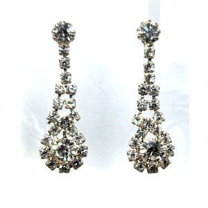 Classic Dangle Rhinestone Earrings  - 1.25"